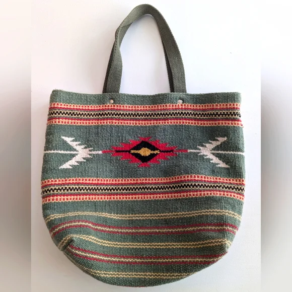 Aztec Patterned Tote Bag - Picture 1 of 8